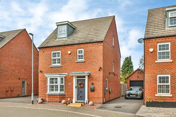 4 Bedroom Detached House For Sale In Senator Close, Hucknall, Nottingham, NG15