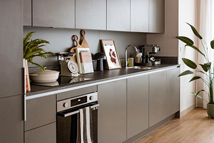 1 Bedroom Apartment To Rent In Pitsford Street, Birmingham, B18