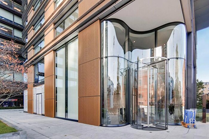 2 Bedroom Flat To Rent In Worship Street, City, London, EC2A