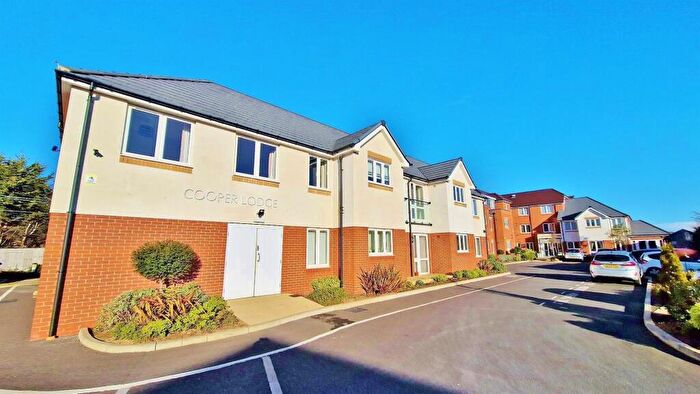 2 Bedroom Retirement Property For Sale In Pole Barn Lane, Frinton-On-Sea, CO13