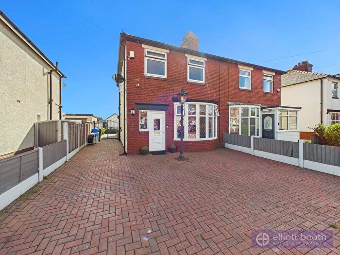 4 Bedroom Semi-Detached House For Sale In Martin Avenue, Lytham St. Annes, FY8