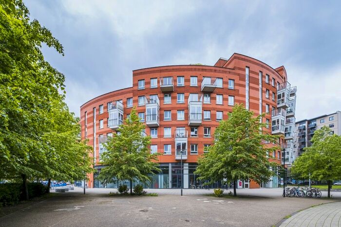 2 Bedroom Flat To Rent In Eden Grove, N7