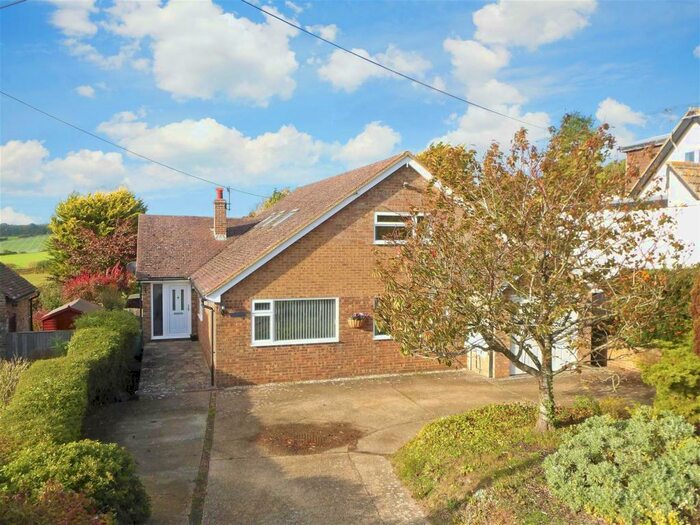 4 Bedroom Bungalow For Sale In Black Robin Lane, Kingston, Canterbury, Kent, CT4