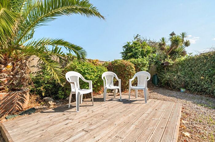 2 Bedroom Detached Bungalow For Sale In Roselands Drive, Paignton, Devon, TQ4