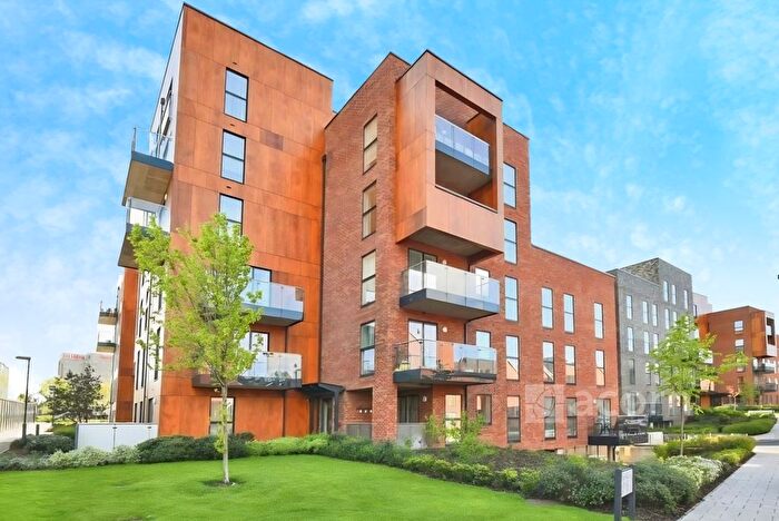 2 Bedroom Flat To Rent In Callender Road, Erith, DA8