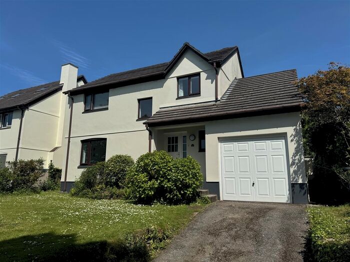 4 Bedroom Detached House For Sale In Tremayne Close, Devoran, Truro, TR3