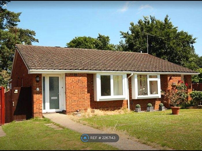 2 Bedroom Bungalow To Rent In Denvale Walk, Woking, GU21