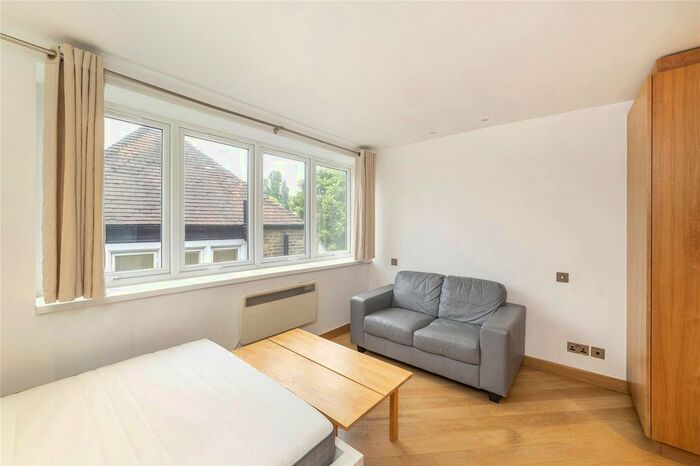 Studio To Rent In Frognal, Hampstead, NW3