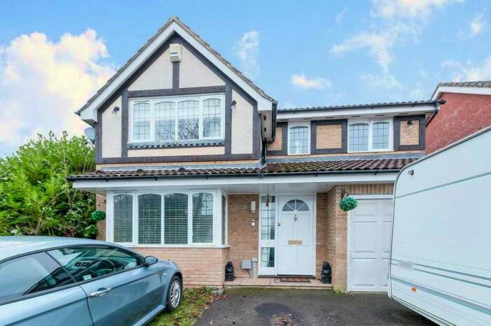 4 Bedroom Detached House To Rent In Whitestones, Basingstoke, Hampshire, RG22