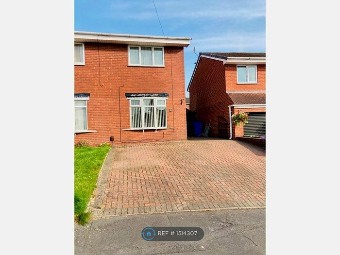 2 Bedroom Semi-Detached House To Rent In Larkin Avenue, Stoke-On-Trent, ST3