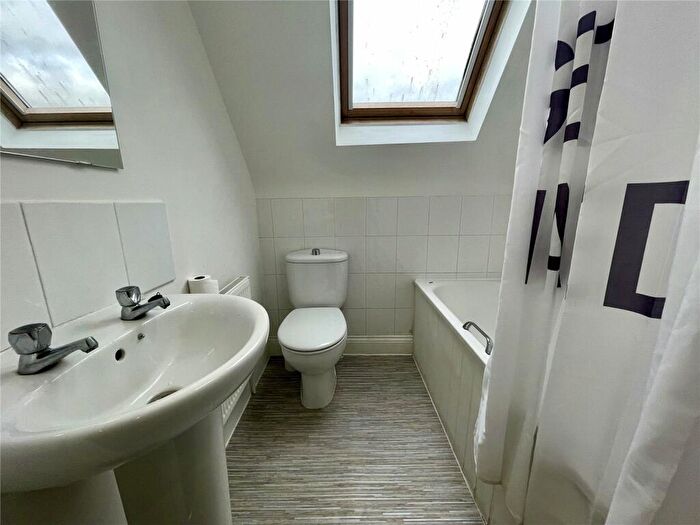 2 Bedroom Apartment To Rent In Campbell Road, Bournemouth, Dorset, BH1