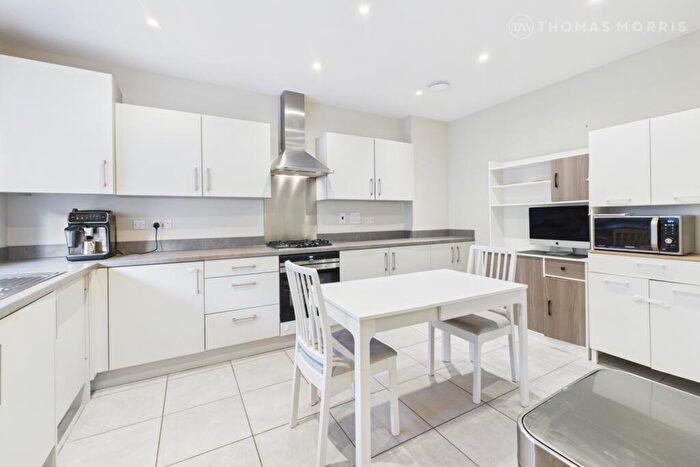 3 Bedroom Detached House For Sale In Herberts Meadow, Clifton, Shefford, Bedfordshire, SG17