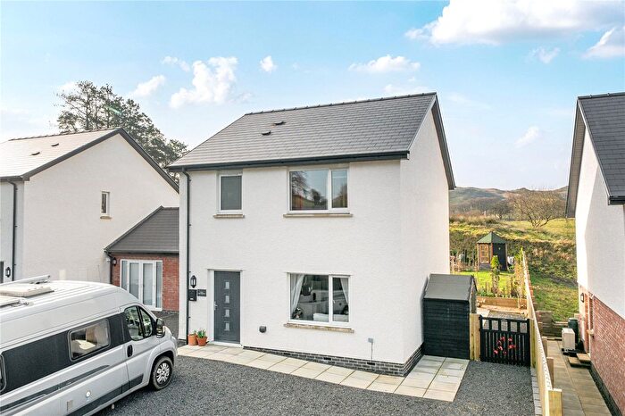 3 Bedroom Link Detached House For Sale In Ponterwyd, Aberystwyth, Ceredigion, SY23
