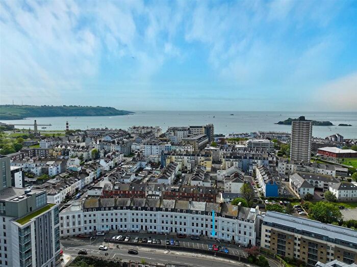 2 Bedroom Flat For Sale In The Crescent, Plymouth, PL1