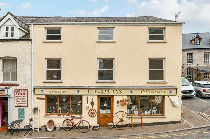 4 Bedroom Apartment For Sale In St Johns Place, Hay-on-Wye, Hereford, Powys, HR3