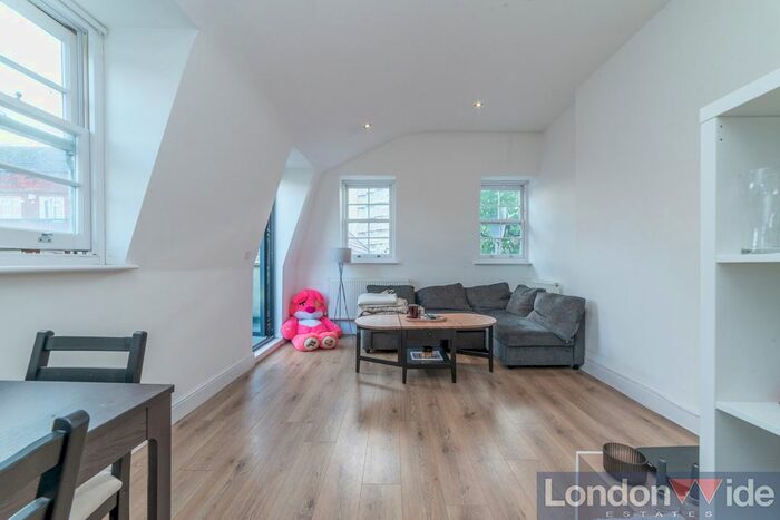 1 Bedroom Flat To Rent In , Crossford Street, London, SW9
