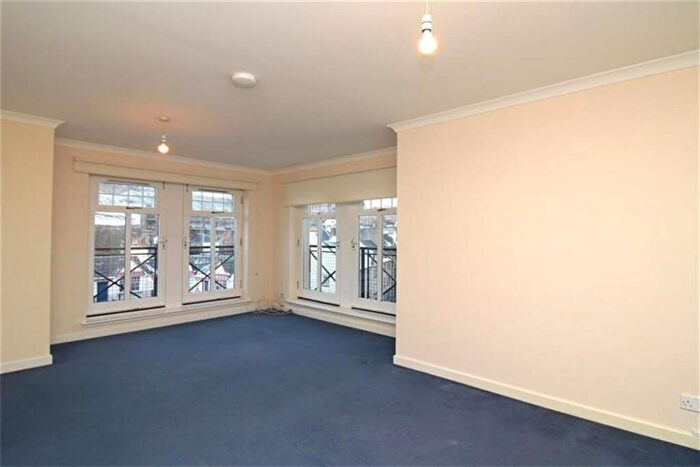 2 Bedroom Flat To Rent In Westport, Grassmarket, EH1