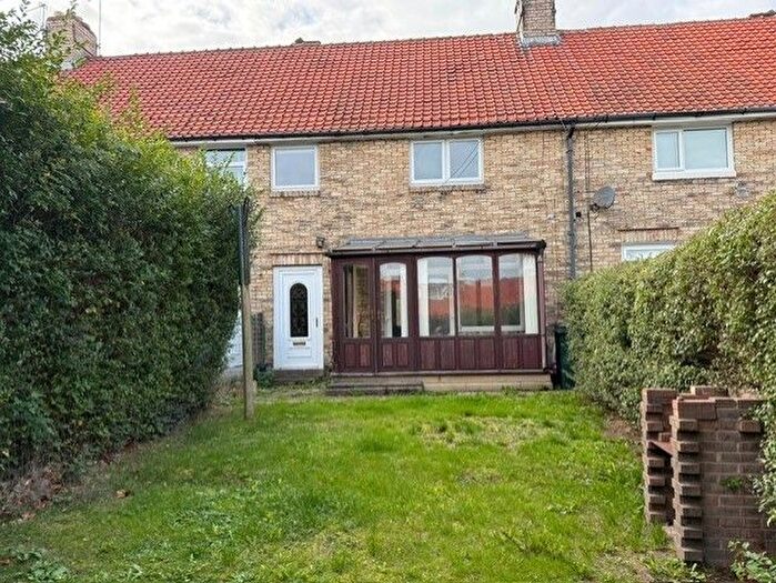 3 Bedroom Terraced House For Sale In Southfield Green, Whickham, NE16
