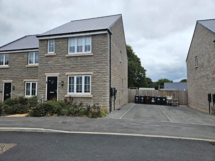 3 Bedroom Semi-Detached House For Sale In Cairn Drive, Buxton, Derbyshire, SK17