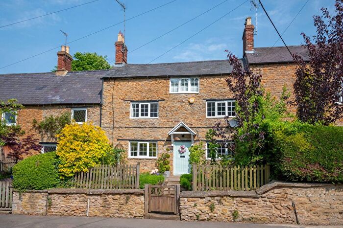5 Bedroom Cottage For Sale In High Street, Croughton, Brackley, NN13