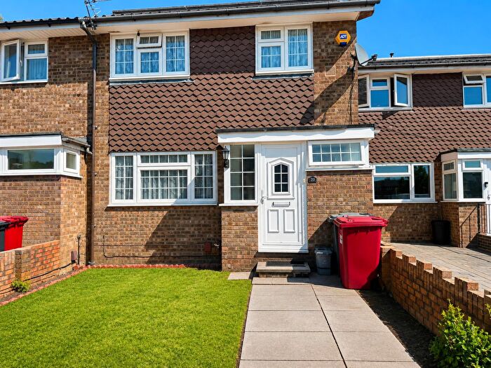 3 Bedroom Terraced House To Rent In Griffin Close, Slough, SL1