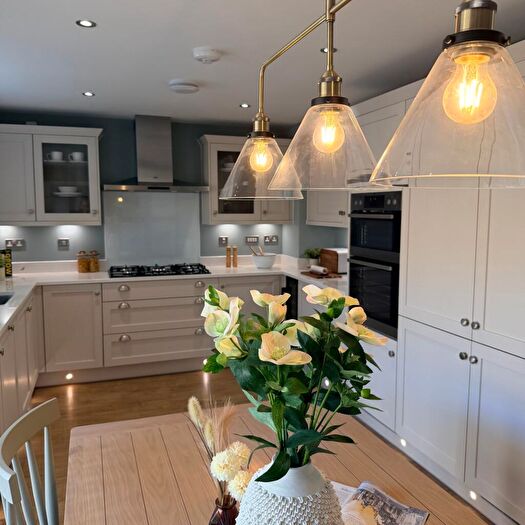 4 Bedroom Detached House For Sale In Comice Road, Walberton, BN18