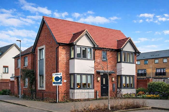 3 Bedroom Detached House For Sale In Friesland Avenue, Whitehouse, Milton Keynes, MK8