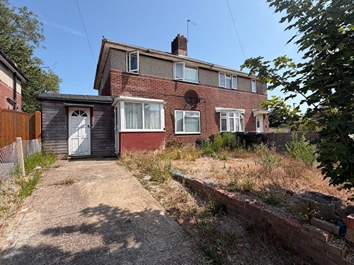 3 Bedroom Semi Detached House To Rent In South Kinson Drive, Bournemouth, BH11