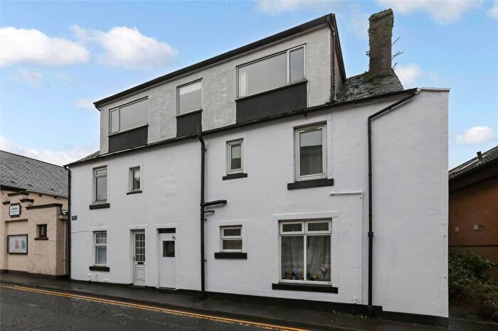 4 Bedroom Flat For Sale In School Street, Largs, North Ayrshire, KA30