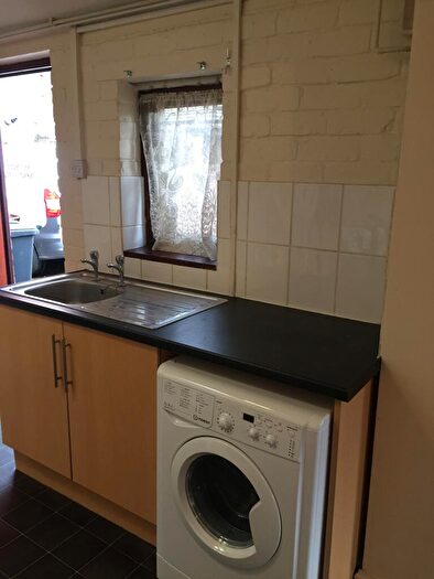 1 Bedroom House To Rent In A Portland Street, Lincoln, Lincolnshire, LN5