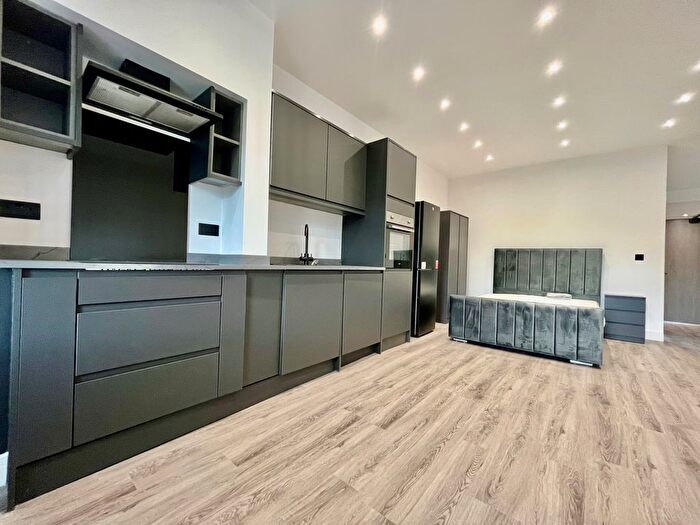 Studio To Rent In Kirkstall Road, Leeds, LS4