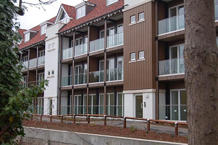 2 Bedroom Flat To Rent In The Rope Walk, Canterbury, CT1