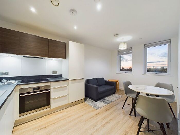 1 Bedroom Flat To Rent In Clifton House Broadway, Peterborough, PE1