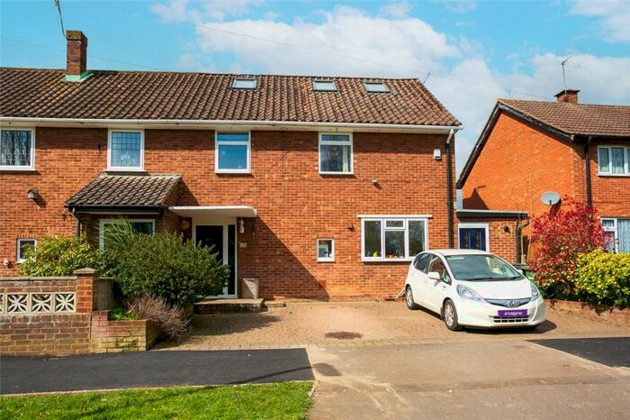 5 Bedroom Semi-Detached House To Rent In Hill End Lane, St. Albans, Hertfordshire, AL4