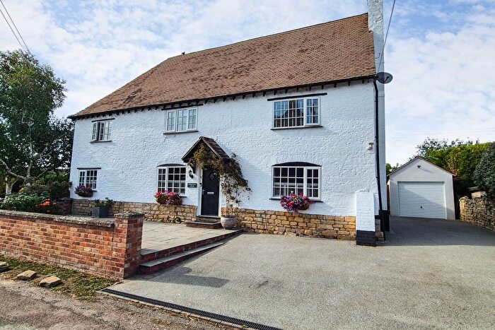 5 Bedroom Detached House For Sale In Aston On Carrant, Tewkesbury, Gloucestershire, GL20