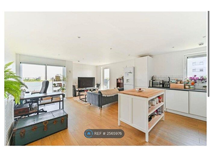 2 Bedroom Flat To Rent In Bendish Point, London, SE28