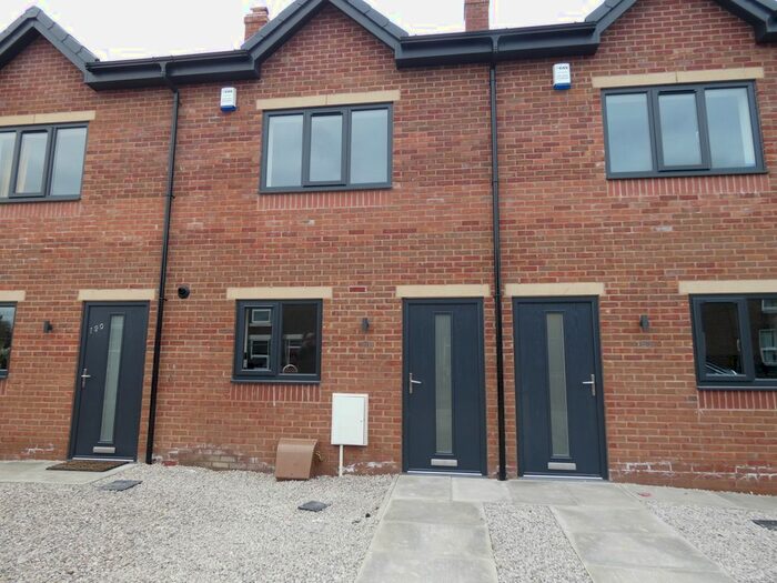 3 Bedroom Terraced House To Rent In Wigan Lower Road, Standish Lower Ground, Wigan, WN6