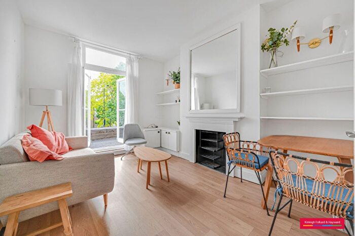 1 Bedroom Flat To Rent In Shepherds Bush Road, Brook Green, London, W6