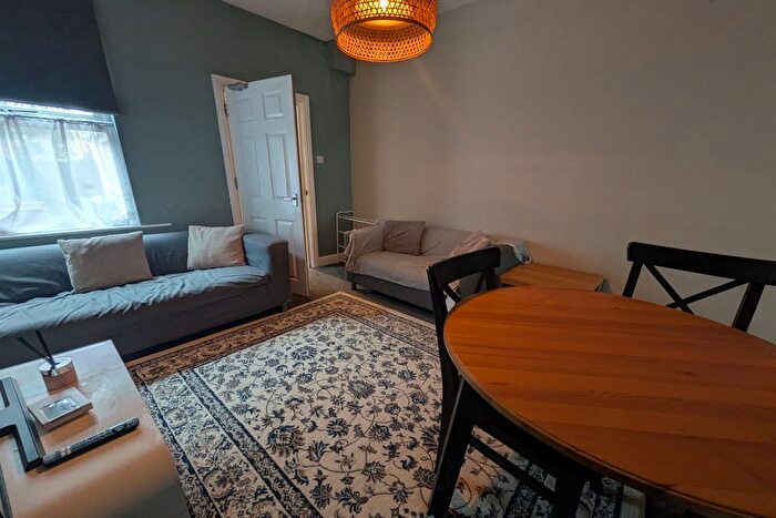 3 Bedroom End Of Terrace House To Rent In Dagmar Grove, Beeston, NG9