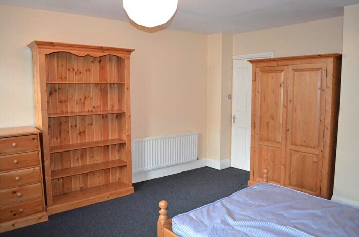 6 Bedroom Apartment To Rent In North Terrace, Newcastle Upon Tyne, NE2