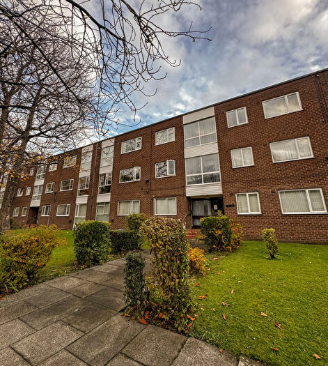 1 Bedroom Apartment For Sale In Knowles Court, Eccles Old Road, M6