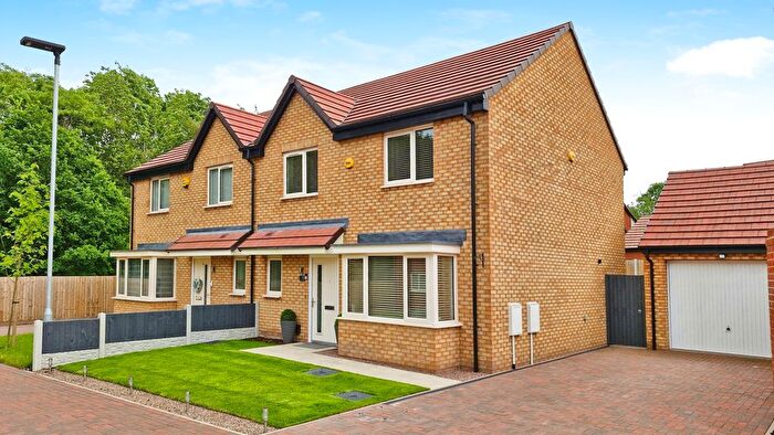 3 Bedroom Semi-Detached House For Sale In The Colliery, Telford, TF2