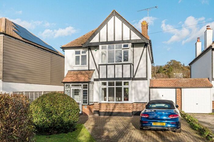 3 Bedroom Detached House For Sale In Gates Green Road, West Wickham, BR4