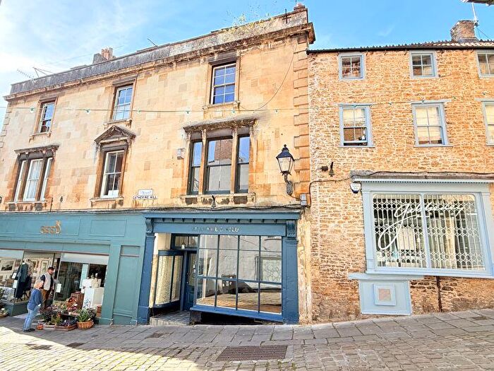 2 Bedroom Maisonette For Sale In Paul Street, Frome, BA11