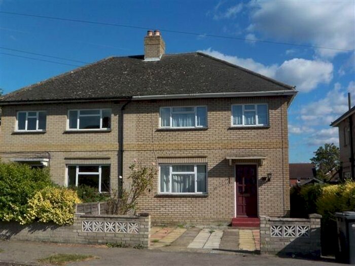 6 Bedroom End Of Terrace House To Rent In Elmbank Avenue, Englefield Green, Egham, TW20