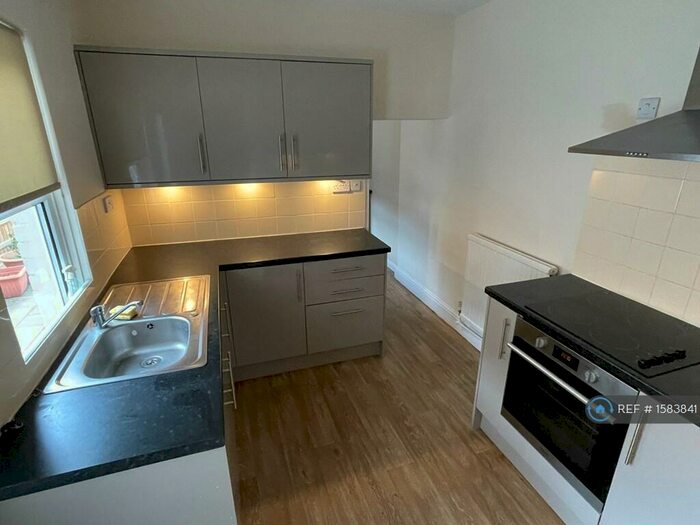 3 Bedroom Terraced House To Rent In Savile Street, Retford, DN22