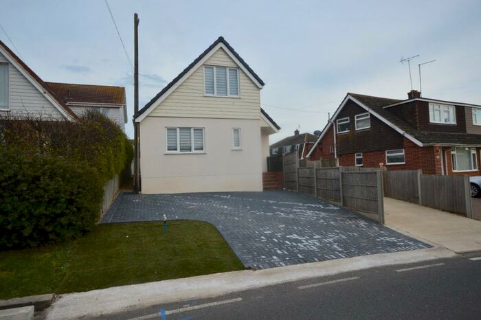 4 Bedroom House To Rent In Faversham Road, Seasalter, Whitstable, CT5