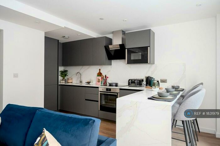 2 Bedroom Flat To Rent In Park Street, Bristol, BS1