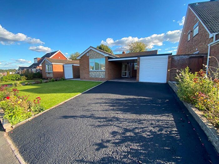 3 Bedroom Detached Bungalow To Rent In Markham Road, Sutton Coldfield, B73
