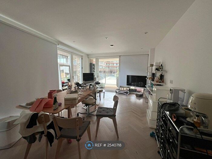 1 Bedroom Flat To Rent In Pearl House, London, N7
